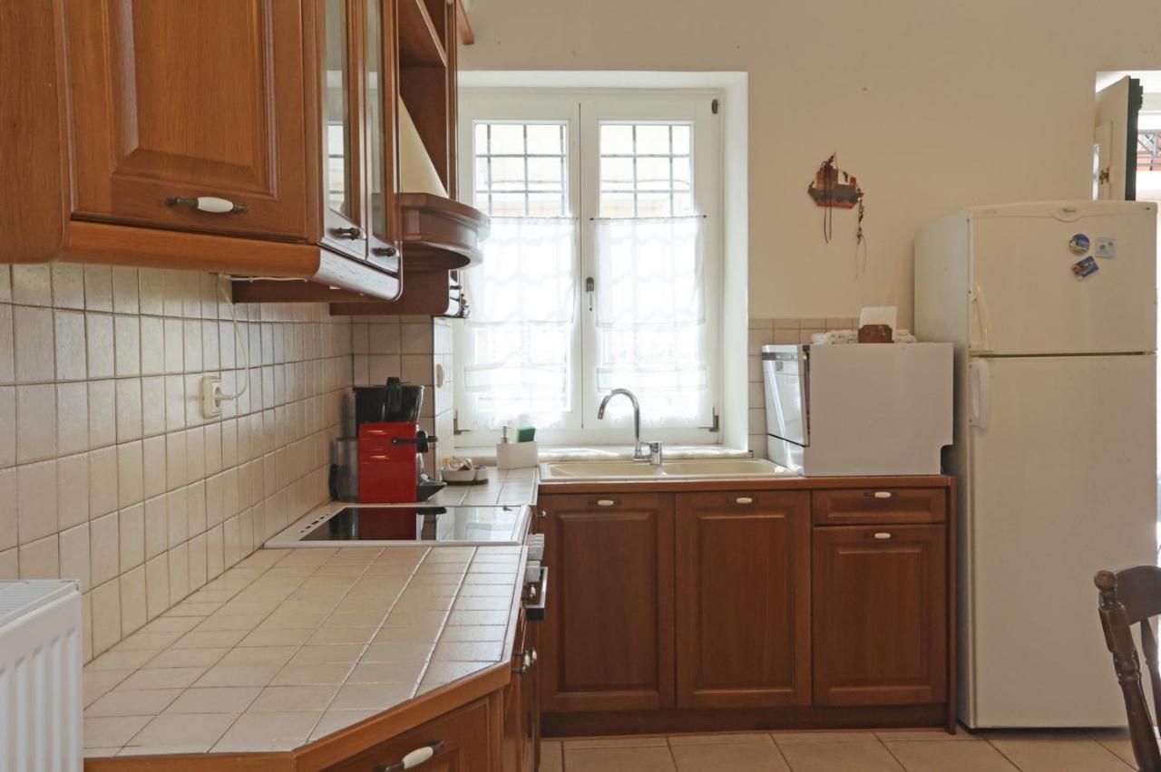 Babina'S Place-Traditional House In ארמופוליס מראה חיצוני תמונה