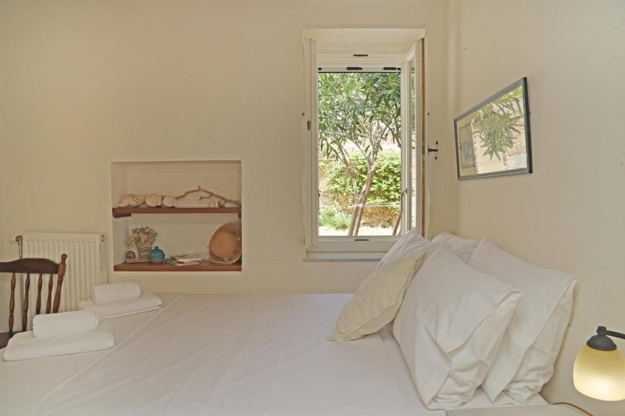 Babina'S Place-Traditional House In ארמופוליס מראה חיצוני תמונה