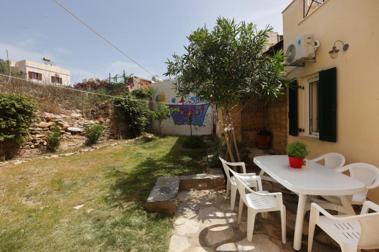 Babina'S Place-Traditional House In ארמופוליס מראה חיצוני תמונה